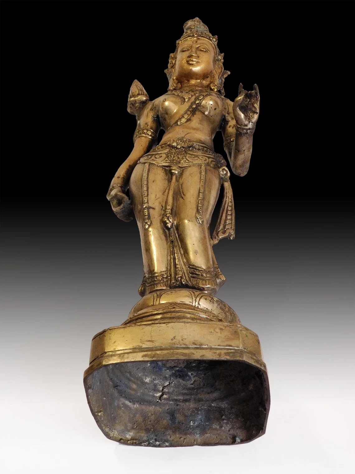 Javanese Dewi Goddess Statue