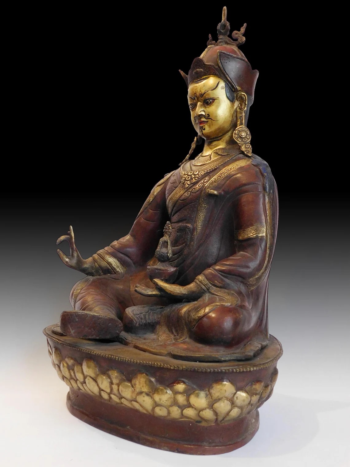 Antique Padmasambhava Buddha