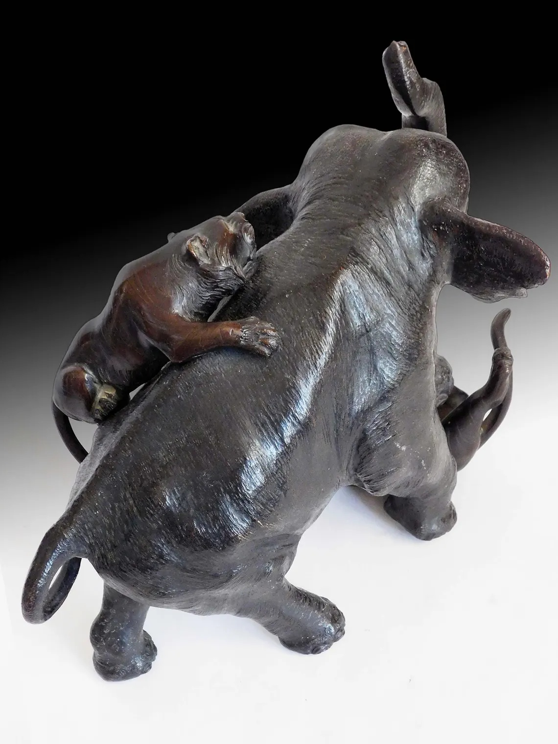 Antique Japanese Meiji Bronze Elephant Fighting Tigers Okimono Statue Sig. Genryusai Seiya 誠谷作
