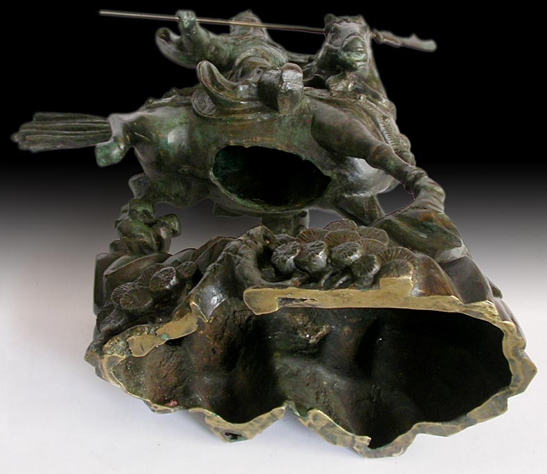 Bronze Guan Yu base