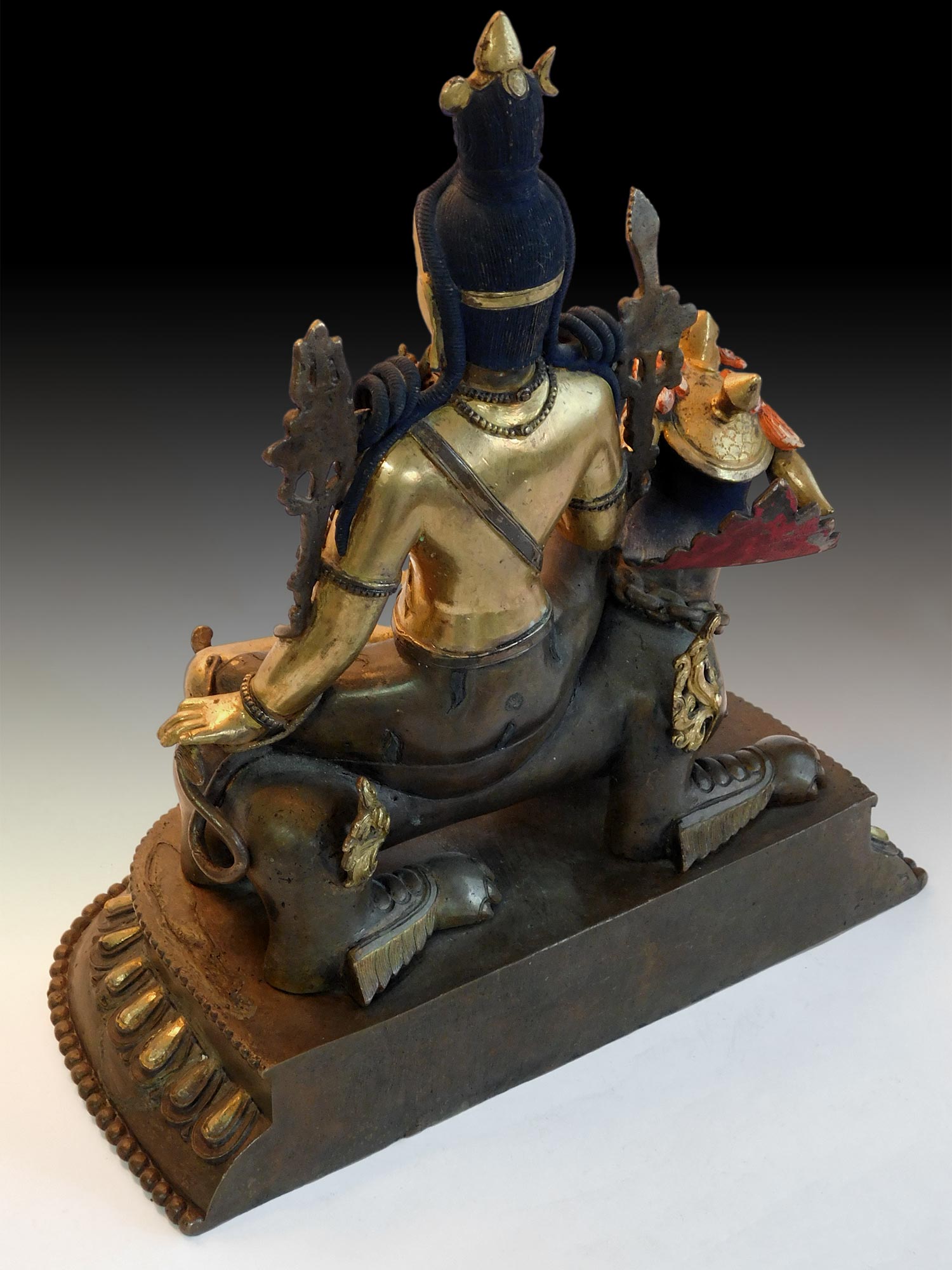 Shiva On Sharabha back view