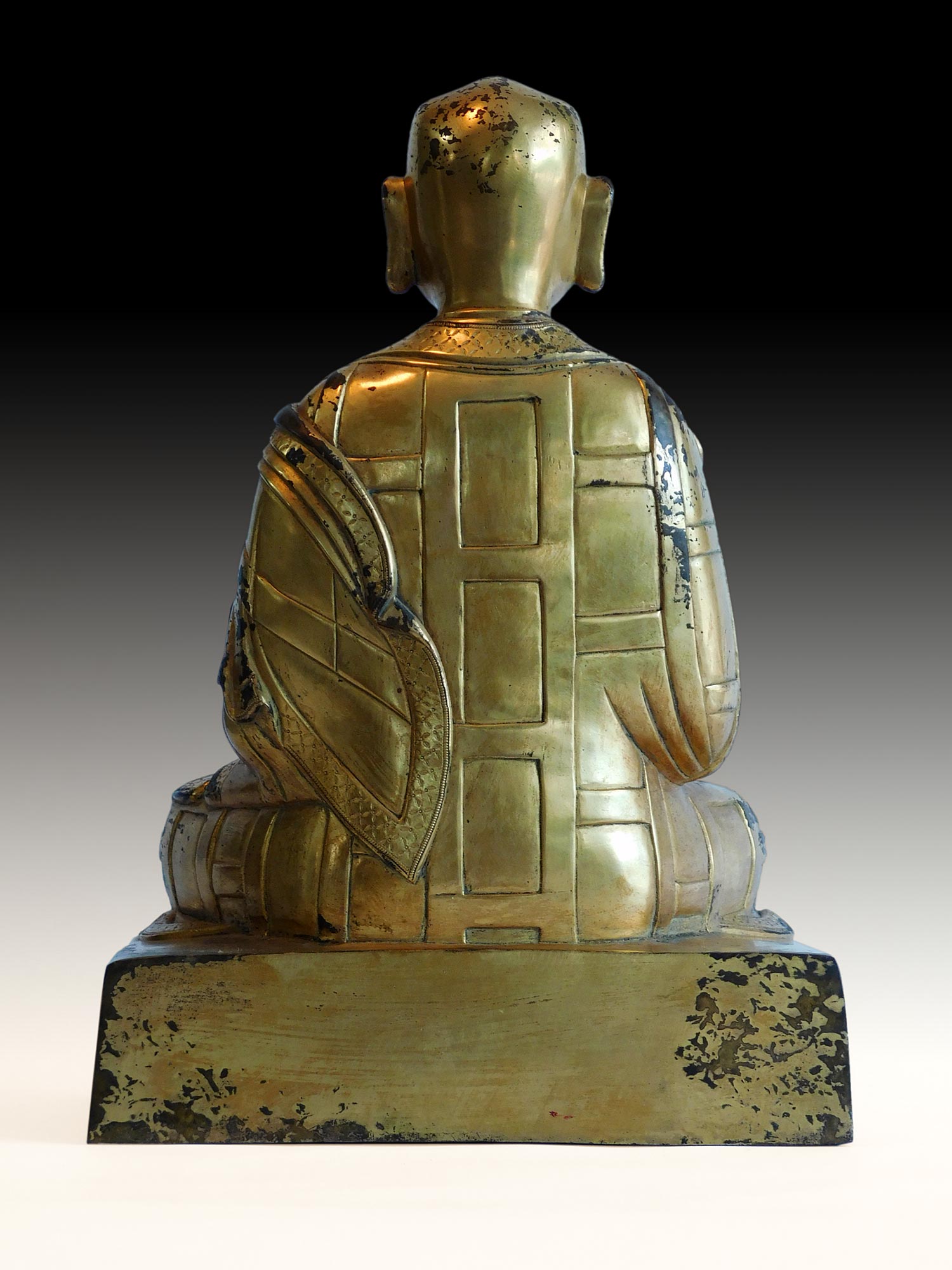 Dalai Lama Rinpoche Statue Back View