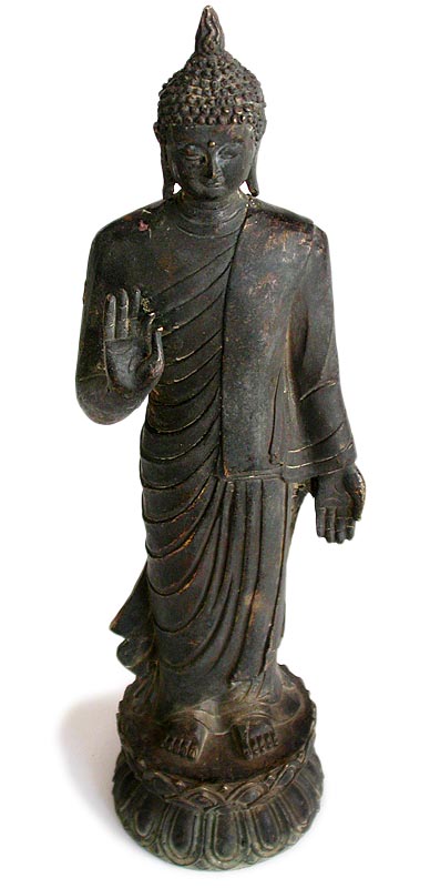 Charity and Blessing Shakyamuni Buddha