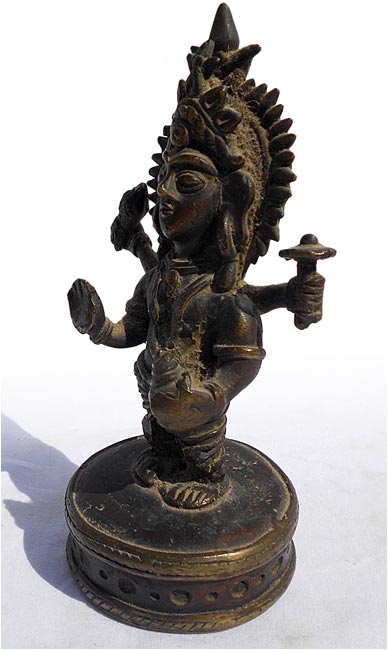 Adivasi Vishnu Statue lt