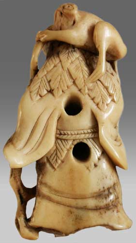 8th Century Japanese Carved Gama Sennin Antler Netsuke
