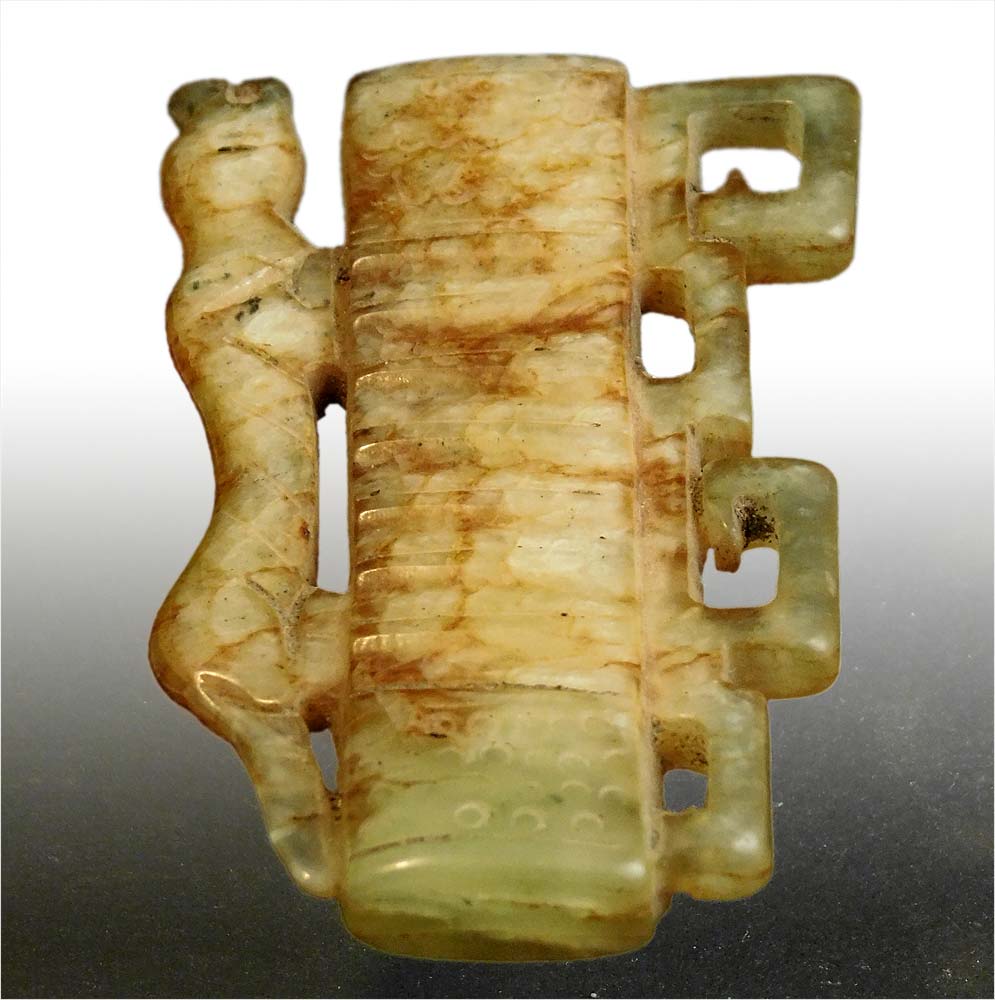 19thC Tiger Slider Antique Chinese Yellow Russet Haitian Jade Belt Buckle Toggle 天然和田玉石紋帶鉤