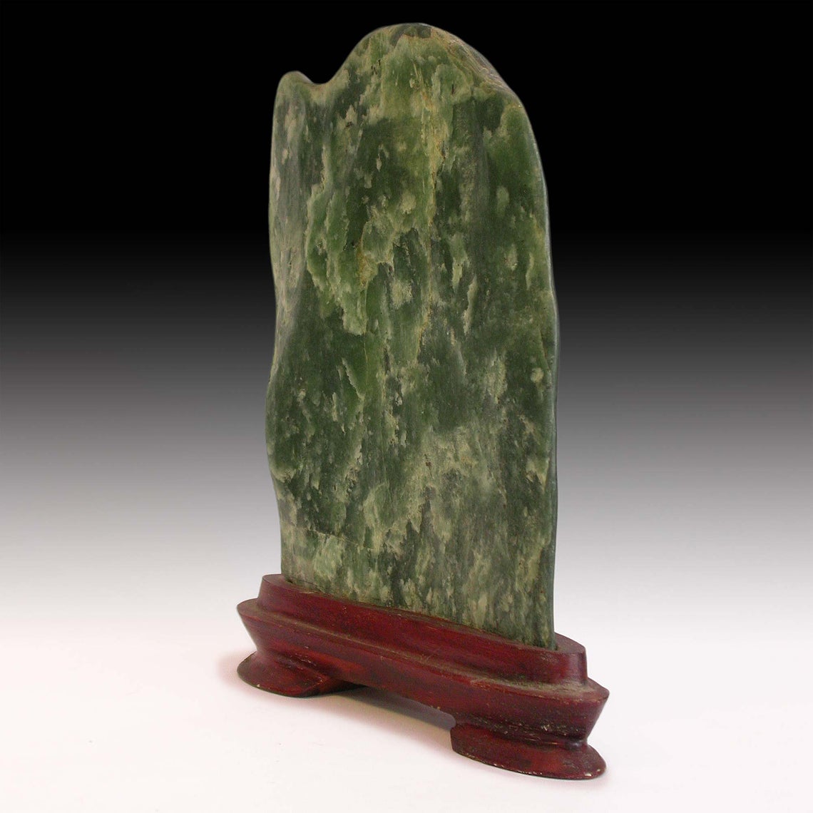 Suiseki Viewing Stone 軟玉綠玉水石