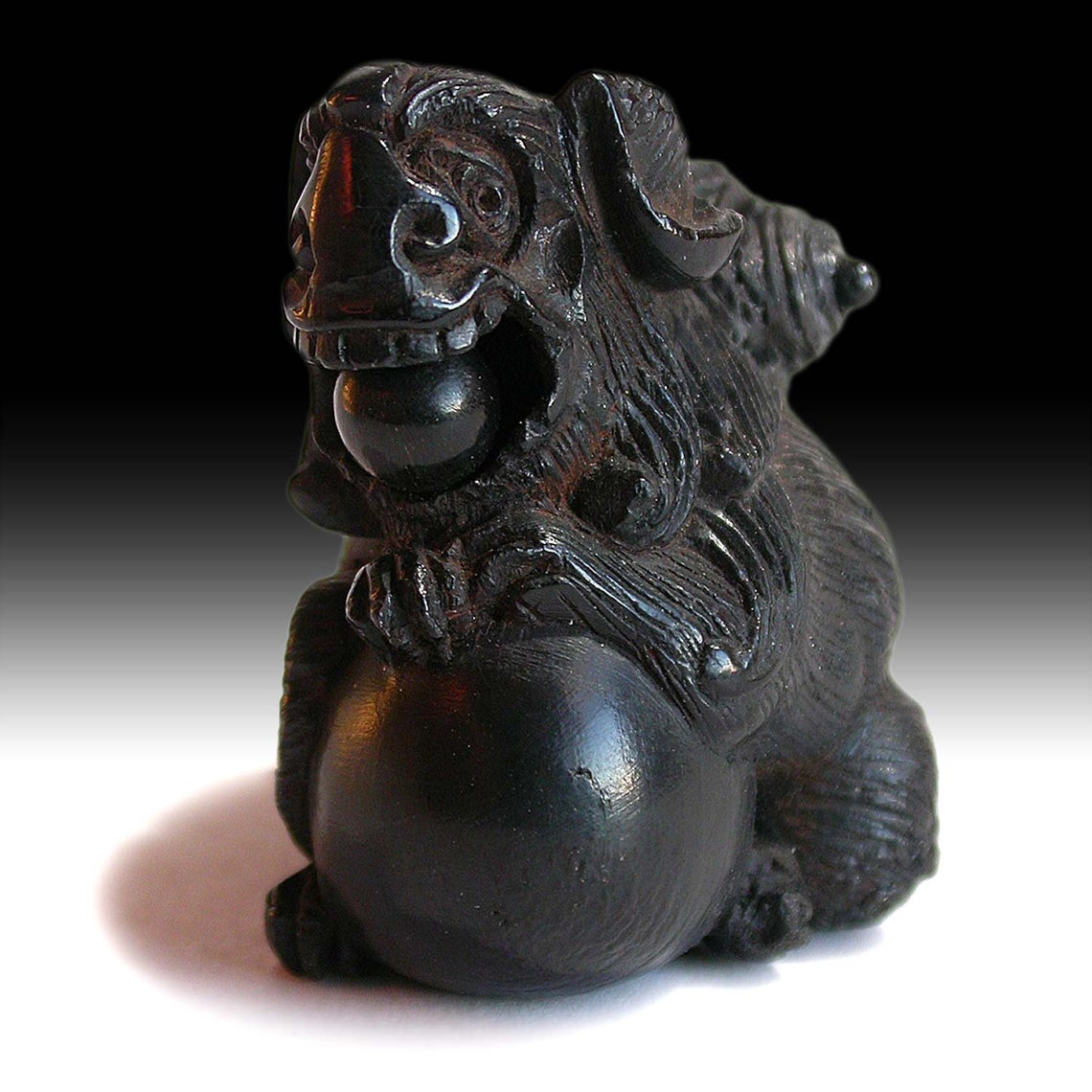 Kara Shishi Foo Dog