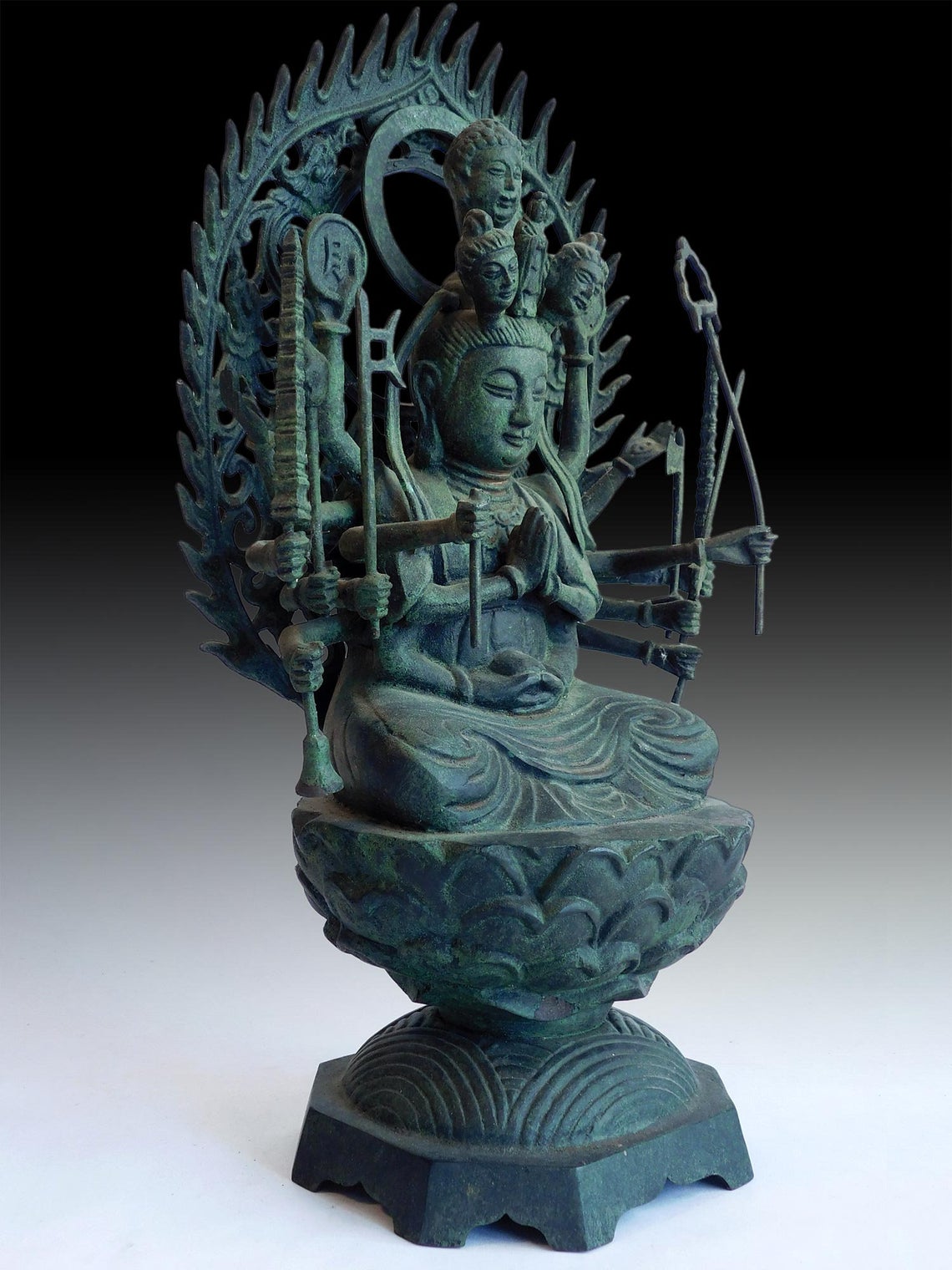 Guan Yin 千手觀音