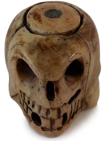 Skull Pill Box Netsuke