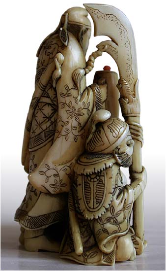 Three Heros Netsuke rt