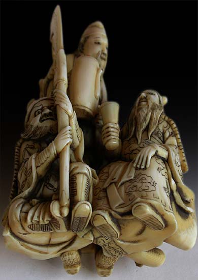 Three Heros Netsuke sig Ryoji