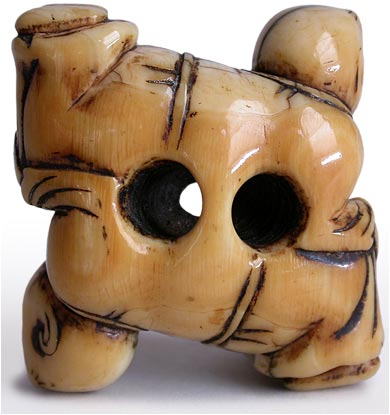 Four Karako Netsuke back