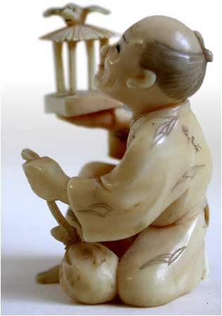Bird Seller Netsuke lt
