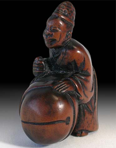 Priest Cleaning Mokugyo  Netsuke 