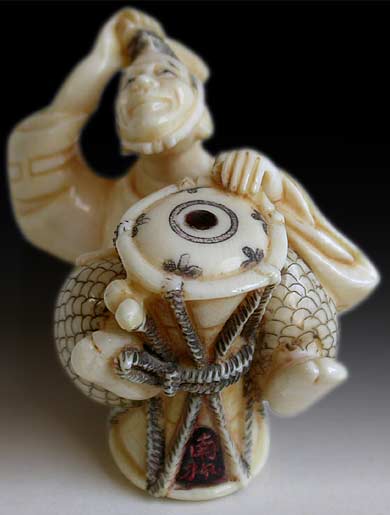 Drummer Netsuke Signed Nanryu