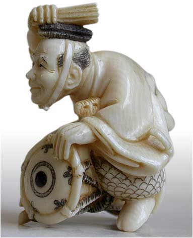 Drummer Netsuke lt
