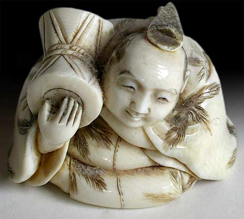 Court Drummer Netsuke