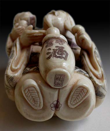 Netsuke Signed Shozan