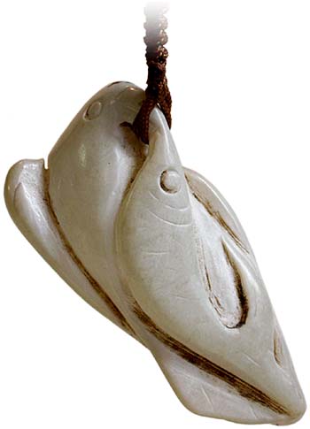 Eagle Fishing Jade Toggle