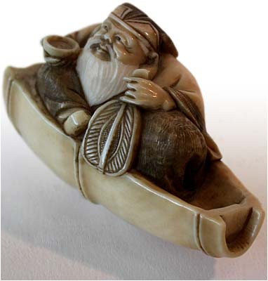 Boating Jurojin Netsuke lt
