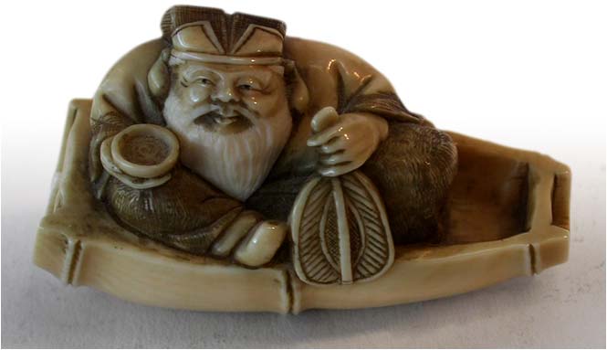 Jurojin Boating Netsuke 