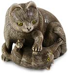 Cat Netsuke sig Koetsu 