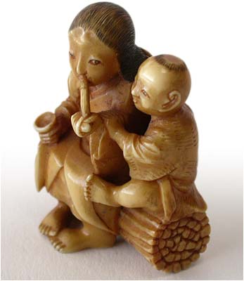 Smoking Mother and Child Netsuke lt