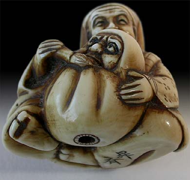 Netsuke of Lucky Man Sig Shosai