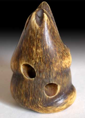Drunken Badger Netsuke back