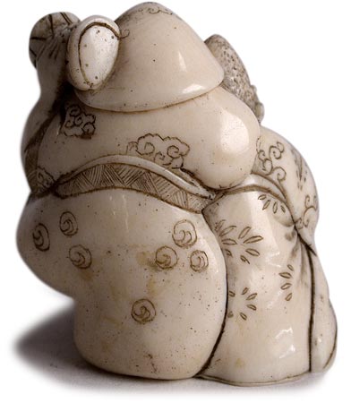 Two Actors Netsuke back