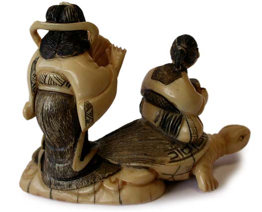 Urashima on Minogame Netsuke back