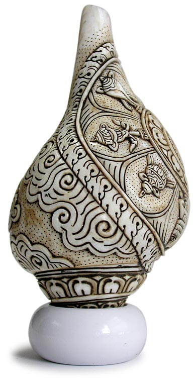 Eight Treasures Conch Shell