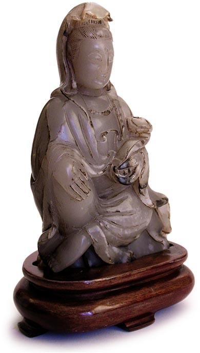 Jade Kuan Yin Statue