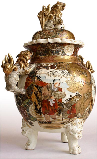 Meiji Satsuma Lion Handles Urn