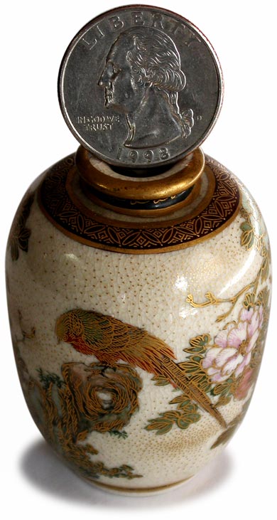 Parrot Minature Satsuma Vase
