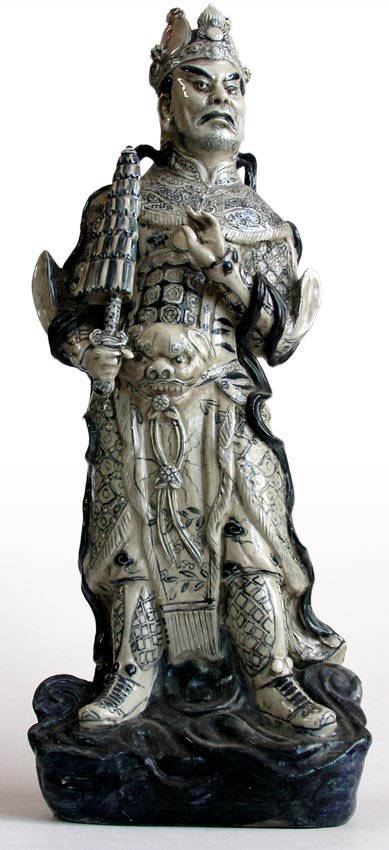 Mo Li Hung Statue