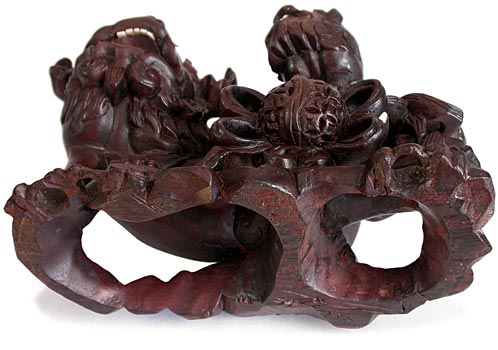 Foo Dog and Cub base