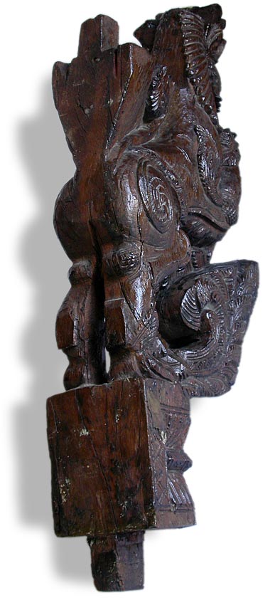 Yali Wood Strut