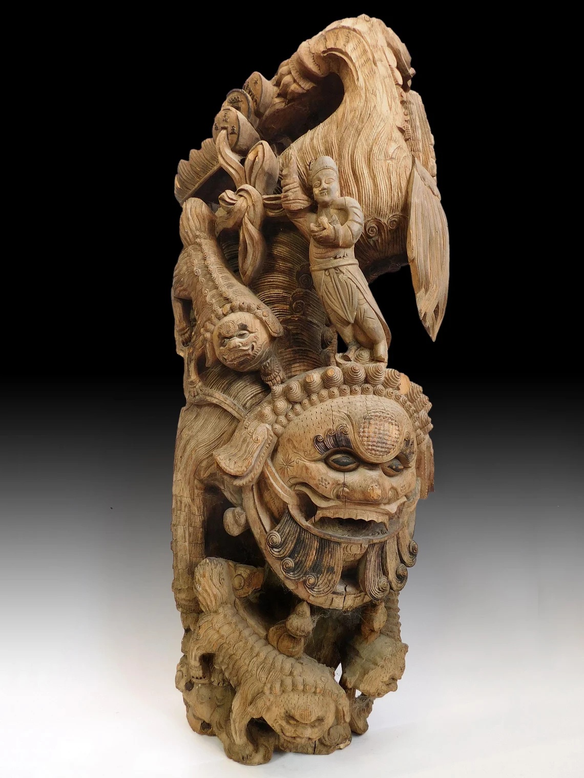 Guardian Lion Pillar Strut