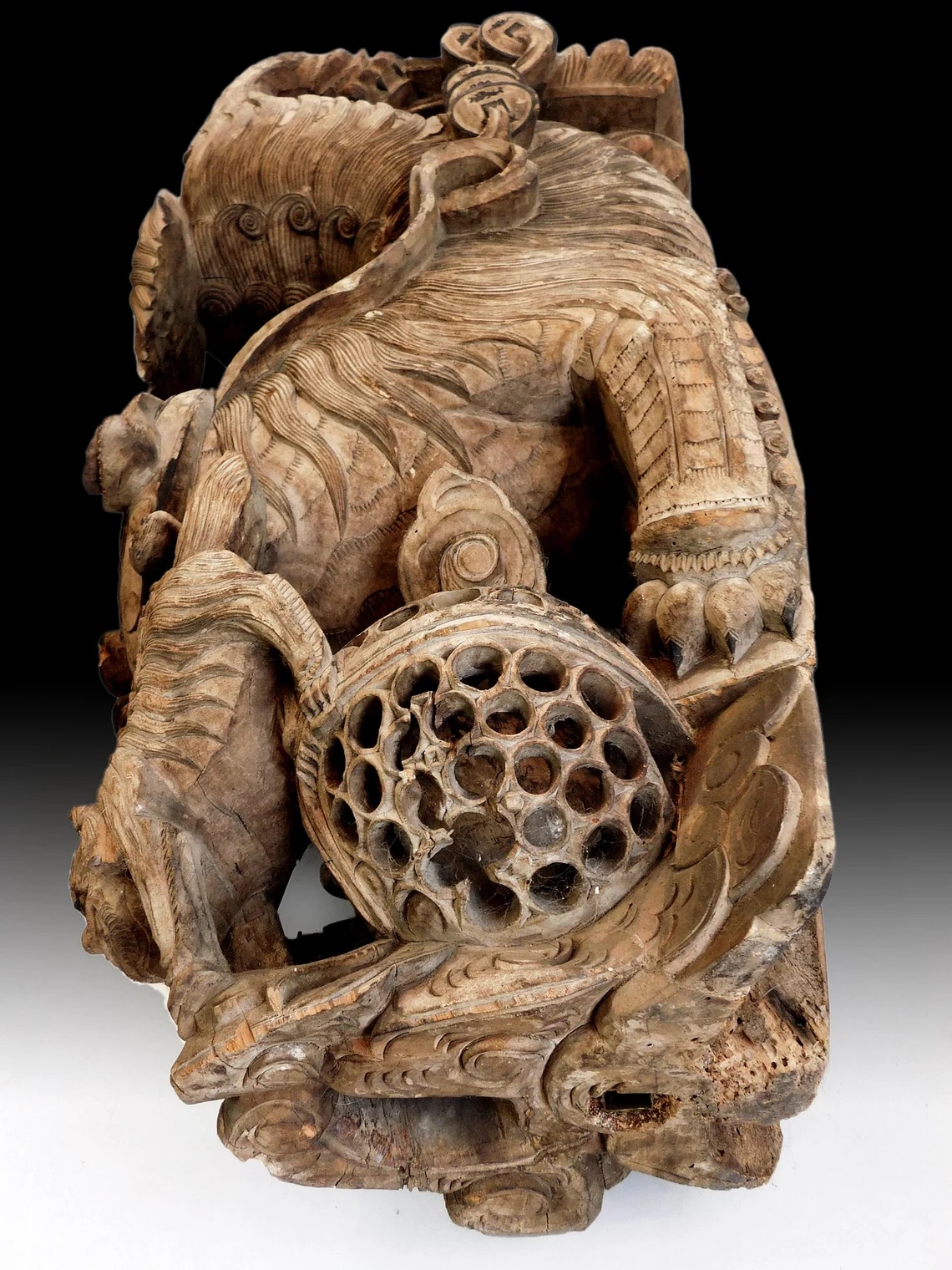 Antique Chinese Carved Hardwood Foo Dog Lion Pillar Strut