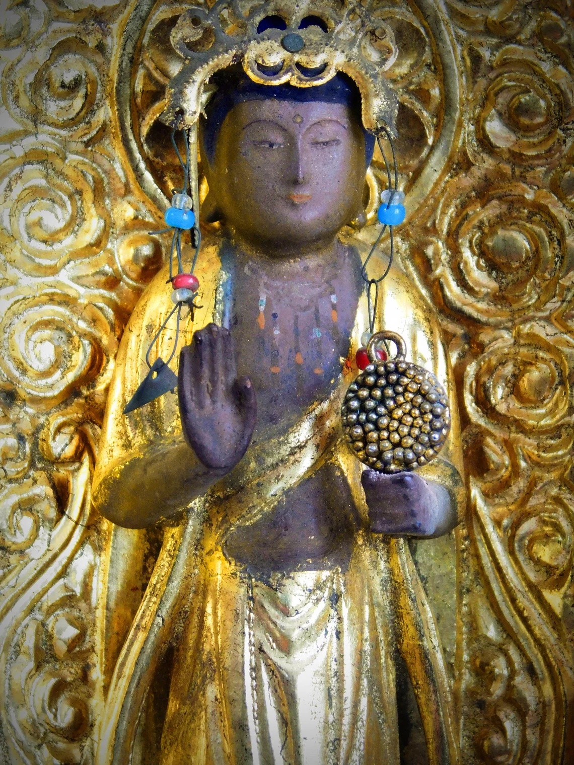 Antique Japanese Kannon Bosatsu Guan Yin Buddha Butsudan Wood Zushi Shrine 9 inch H 觀音菩薩仏壇